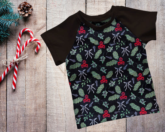 Raglan Short or Long Sleeves T-shirt - Christmas Collection - Skull Holly  - Up to 10