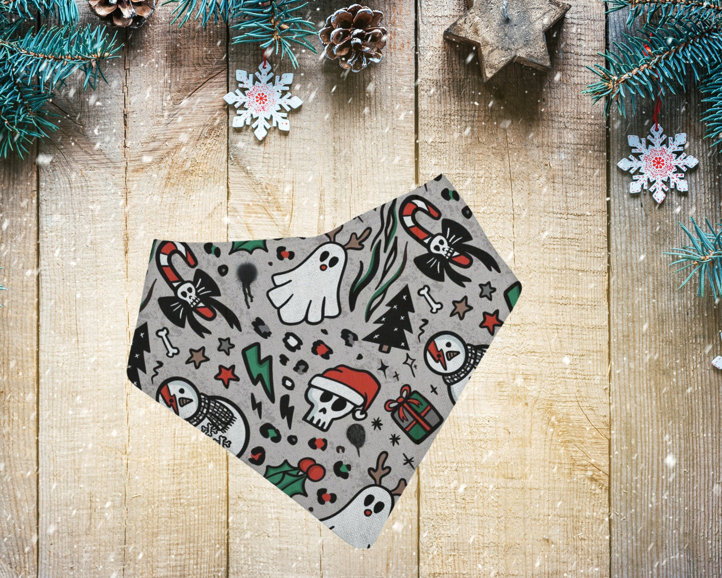 Bandana bibs, feeding bibs - Christmas collection - Xmas doodles