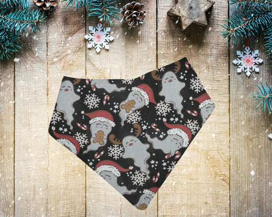 Bandana bibs, feeding bibs - Christmas collection - Santa's Ghosties