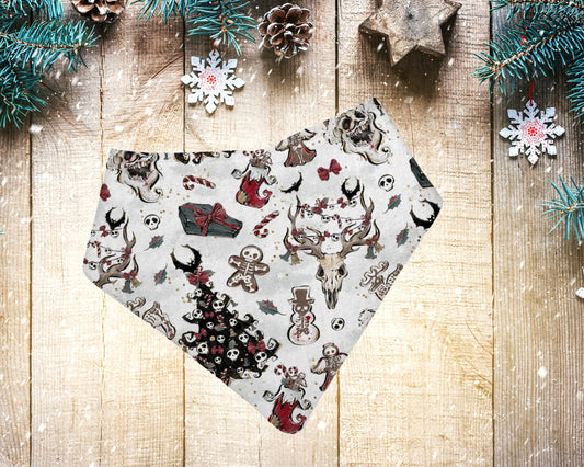 Bandana bibs, feeding bibs - Christmas collection - Creepy Xmas