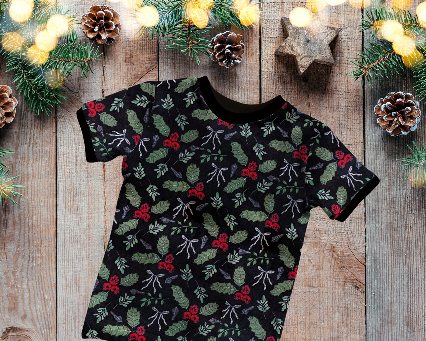 Short Sleeves T-shirt - Christmas Collection - Skull Holly  - Up to 10