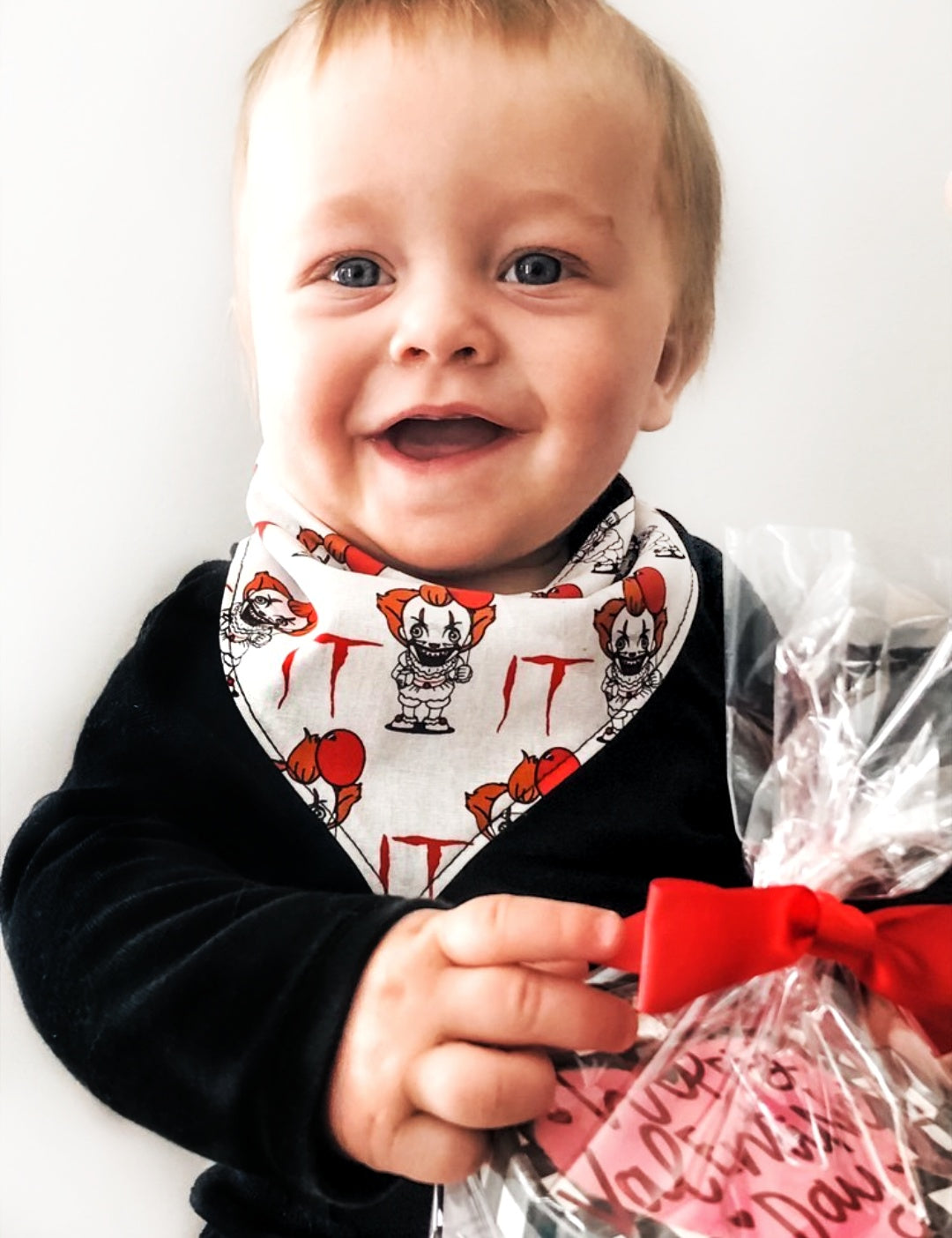 Bandana bibs, feeding bibs - Christmas collection - Merry Skelly